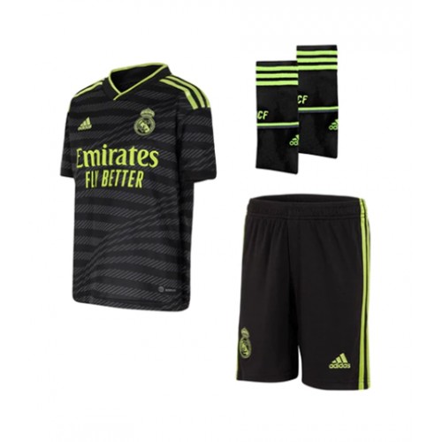 Real Madrid Nacho #6 kläder Barn 2022-23 Tredje Tröja Kortärmad (+ korta byxor) Real Madrid Nacho #6 kläder Barn 2022-23 Tredje Tröja Kortärmad (+ korta byxor)